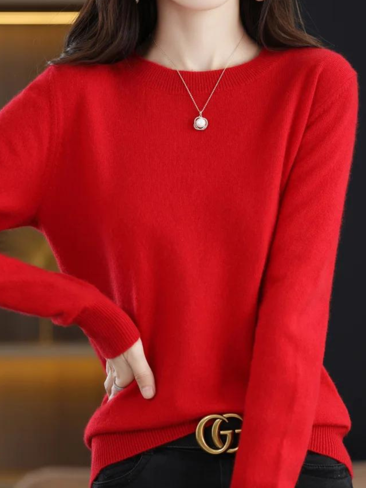 Cozy Long-Sleeve Wool Sweater for Ultimate Warmth